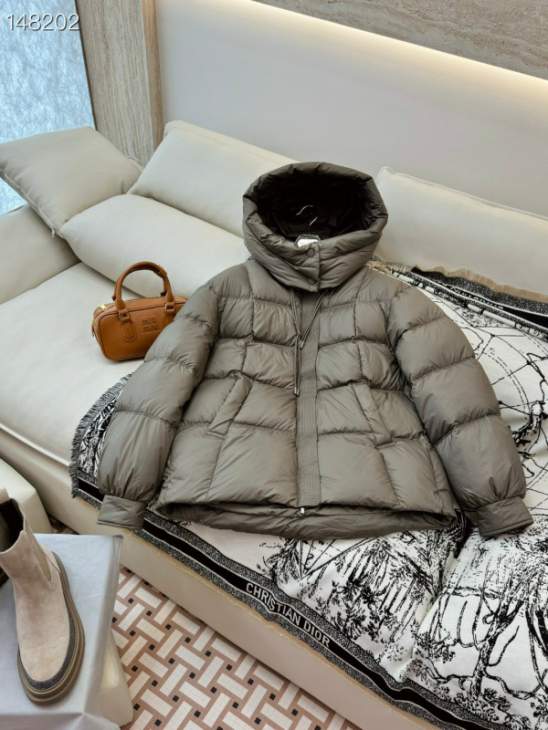 Picture of MaxMara Down Jackets _SKUMaxMarasz38-4426yr1137594